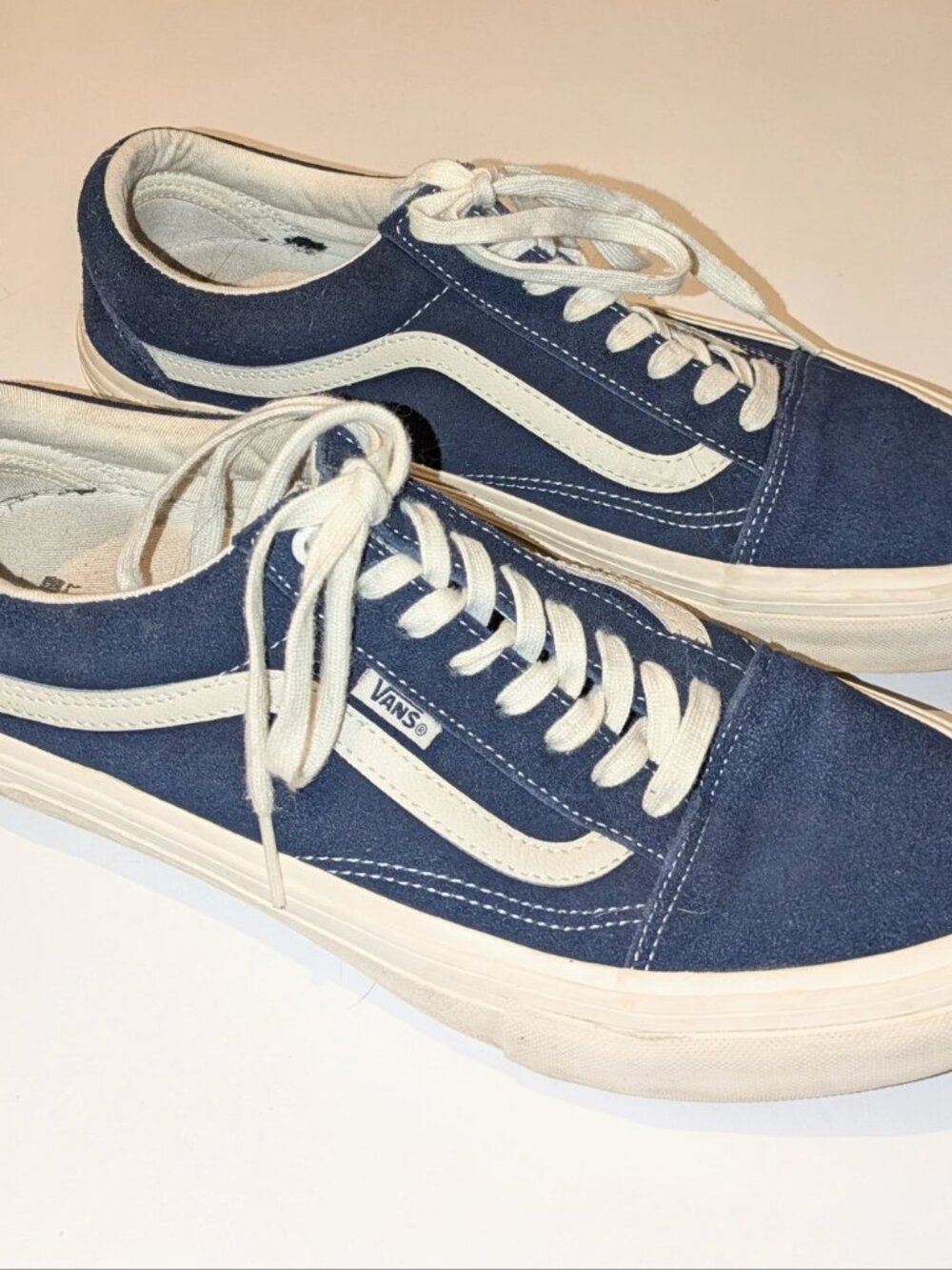 Vans Off the Wall Gym Shoes Men Size 11.5 Sold As Is
